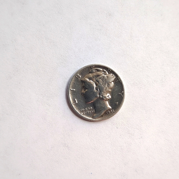 US Silver Mercury Dimes 1940-1945 - Picture 4 of 9